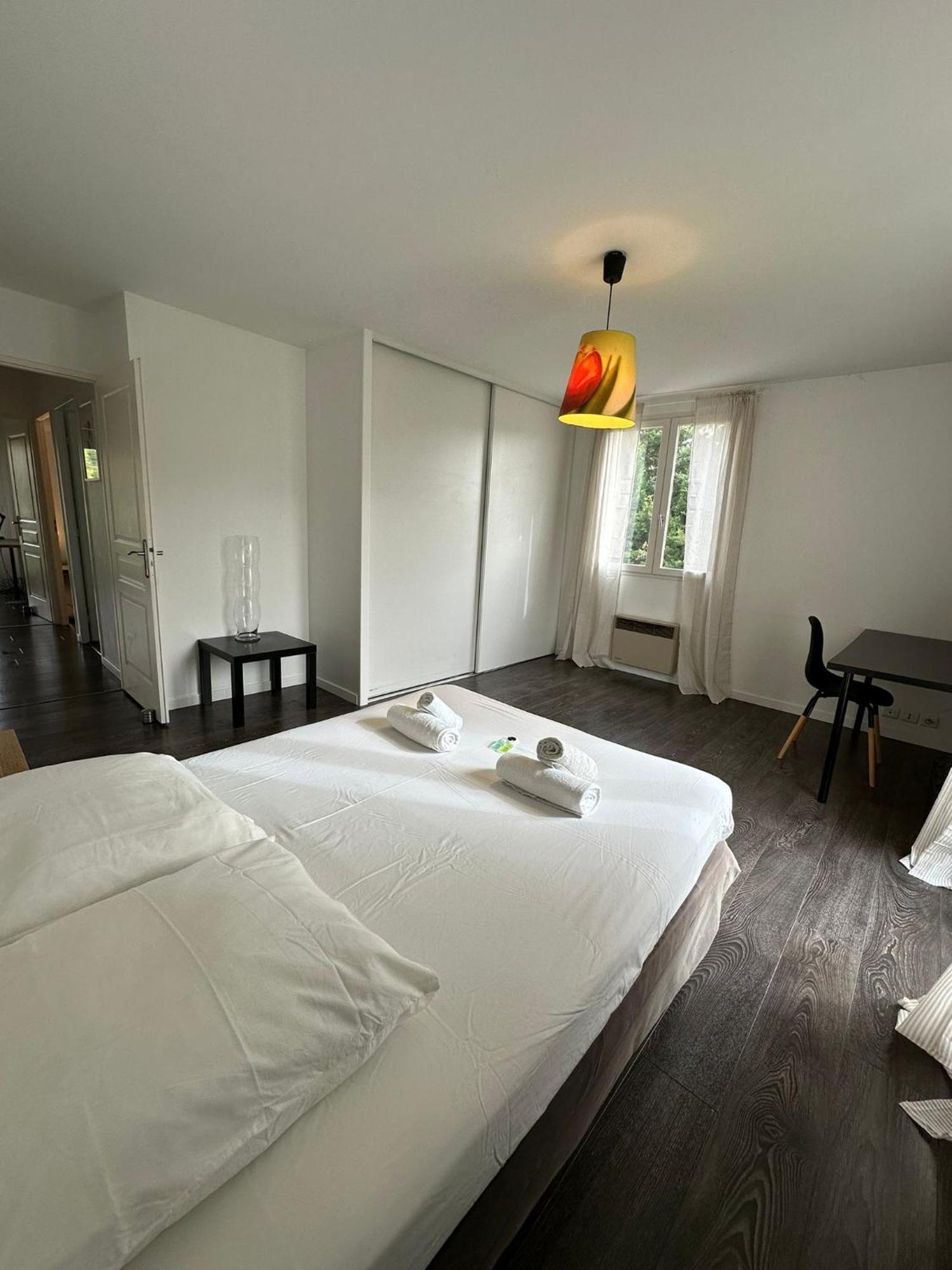 Villa Constance 3 Antibes - Spacieux Logement En Dernier Etage エクステリア 写真