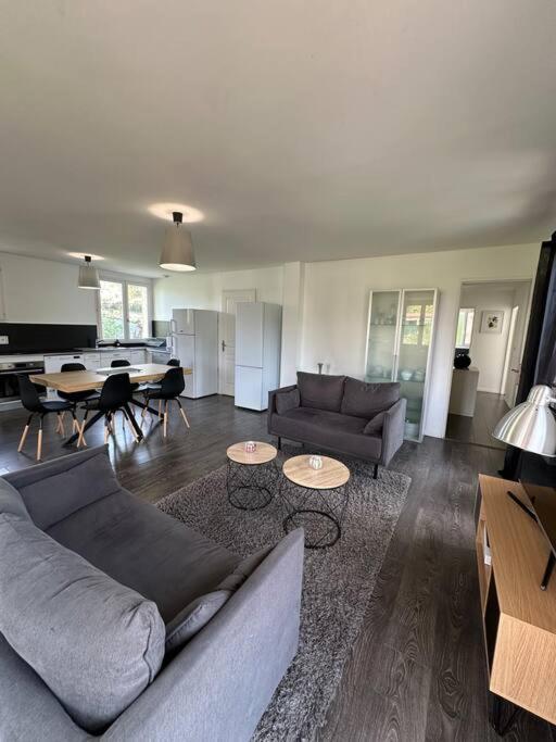 Villa Constance 3 Antibes - Spacieux Logement En Dernier Etage エクステリア 写真