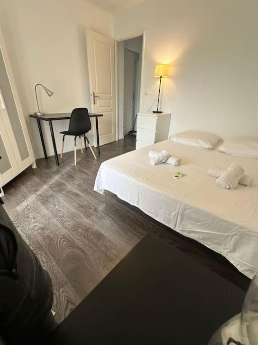 Villa Constance 3 Antibes - Spacieux Logement En Dernier Etage エクステリア 写真