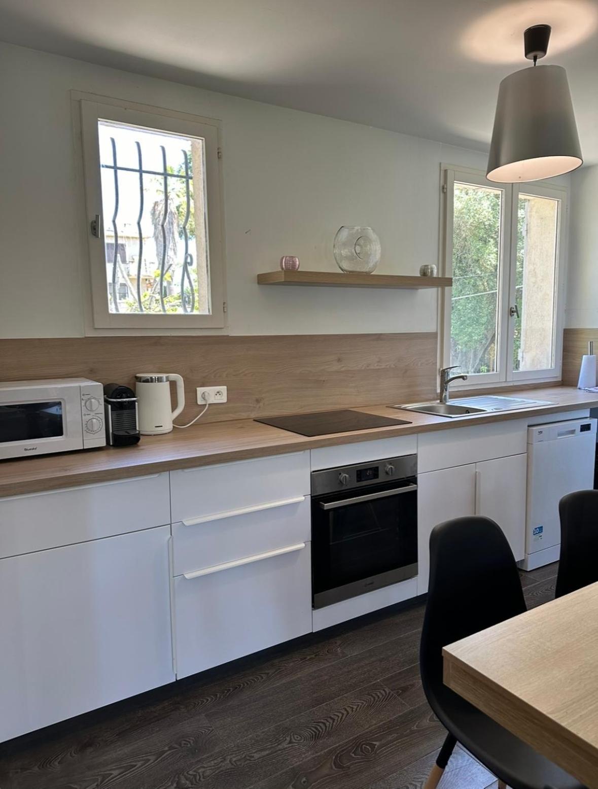 Villa Constance 3 Antibes - Spacieux Logement En Dernier Etage エクステリア 写真